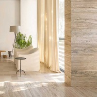 Projet de villa à Sydney, Australie : Travertin italien ivoire romain sur mesure pour murs et sols, décoration intérieure.