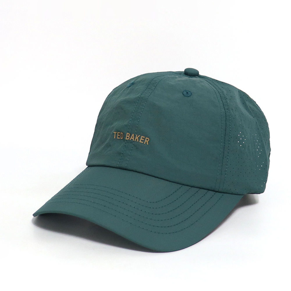 สีเขียวเข้ม