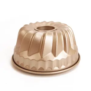 Heavy Duty Non-stick Bakeware Carbon Steel Cooking Light Fluted Tube Cake Pan Cake Baking Mould
