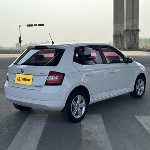 Volk-swagen <span class=keywords><strong>Skoda</strong></span> <span class=keywords><strong>Fabia</strong></span> 2017 1.4L <span class=keywords><strong>automatique</strong></span>, édition essence, 5 places, berline à hayon, bon état, voitures d'<span class=keywords><strong>occasion</strong></span> - Product Image 6