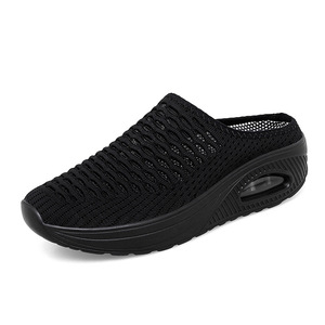 Zapatos sin cordones con amortiguación de aire, sandalias casuales de malla hueca, zapatos ligeros para caminar, para hombre, con parte superior de punto transpirable, para actividades diarias en el hogar. - Product Image 2