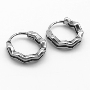 Pendientes geométricos de onda yunnique de acero de titanio para hombres y mujeres, accesorios de moda - Product Image 5