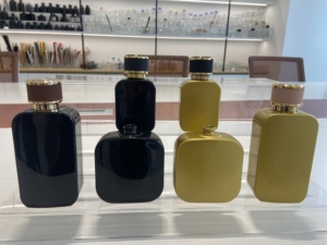 Flacons de parfum en verre transparent à col serti de haute qualité, 30 ml, 50 ml, 100 ml, avec pulvérisateur à pompe - Product Image 6