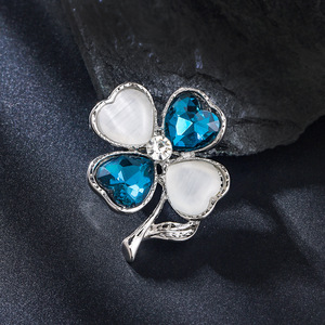 Broche en opale haut <span class=keywords><strong>de</strong></span> gamme style coréen pour <span class=keywords><strong>femme</strong></span>, pour <span class=keywords><strong>pull</strong></span>, cardigan, <span class=keywords><strong>robe</strong></span> <span class=keywords><strong>de</strong></span> soirée, épinglette <span class=keywords><strong>de</strong></span> poitrine, anti-accrochage à la taille - Product Image 2