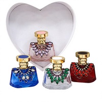 Flacon de parfum carré artisanal incrusté de diamants, en verre vide, finition métallique, flacon haut de gamme pour décantation