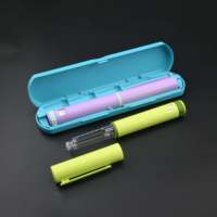 Stylo de soin de la peau en plastique durable et réutilisable, adapté au design de produits de soin, compact et portable (avec boîte)