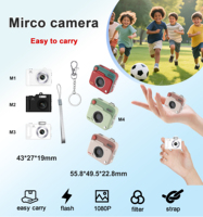 Kamera Mini Gantungan Kunci Camcorder yang Dapat Dipakai dengan MicroSD Tipe-C USB 4X Zoom 720P AVI Video Senter LED Terintegrasi Desain Portabel