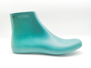 Forma per Scarpe in Plastica con Funzione Anti-Piega per Applicazioni di Calzoleria e Riparazione Stivali - Product Image 5