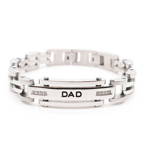 Bracciale da <span class=keywords><strong>uomo</strong></span> alla moda color argento con intarsio di zirconi (DAD) Regalo per la festa del papà - Product Image 1