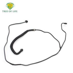 ท่อหล่อเย็น Tree Of Life รุ่น CV618C012AA สำหรับฟอร์ด โฟกัส ท่อน้ำกลับหม้อน้ำ อะไหล่ทดแทน - Product Image 1