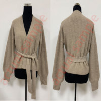 Cardigan en tricot à col en V pour femme avec ceinture, pull enveloppant doux et chaud en maille côtelée taupe à manches longues lanternes pour l'hiver