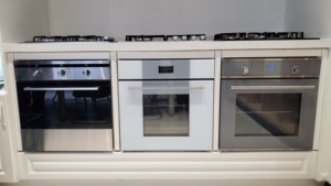 Lò Nướng Điện Đa Năng Tích Hợp Với Điều Khiển Điện Tử Điều Khiển Cảm Ứng Lò Nướng Điện Gia Dụng Màn Hình Led 24H Phật Sơn - Product Image 2