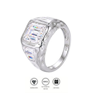 แหวนเงินแท้ S925 ประดับมอสซาไนต์ทรง Asscher ตัดแบบ Bezel Set รูปทรงเรขาคณิต แหวนค็อกเทลสำหรับทุกเพศ เหมาะสำหรับเป็นแหวนหมั้นหรือแหวนแสดงความรัก - Product Image 1