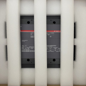 AF1650T-30-11 AF1650T3011 Contacteur 1650A 600V 3 pôles pour PLC - Product Image 1