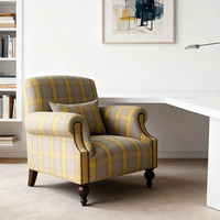 Fauteuil lounge classique du milieu du siècle, accoudoirs roulés, coussin moelleux, structure en chêne, canapé de salon, chambre d'hôtel, mobilier de maison personnalisable
