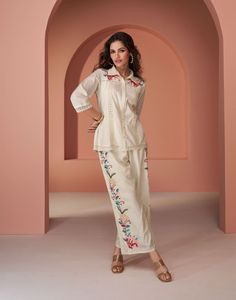 ชุดคอลเลกชั่นใหม่ผ้าไหมแท้สำหรับผู้หญิงชุด Nighty เจียมเนื้อเจียมตัวชุดคอร์ดร่วมแบบสุภาพราคาไม่แพงจากซัพพลายเออร์อินเดีย - Product Image 2