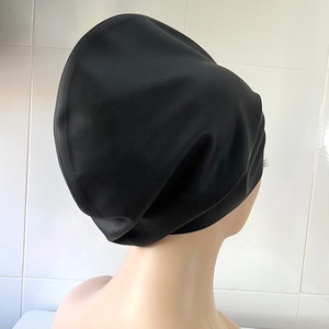 <span class=keywords><strong>Bonnet</strong></span> <span class=keywords><strong>de</strong></span> <span class=keywords><strong>bain</strong></span> en silicone imperméable à grandes têtes avec logo personnalisé pour dreadlocks bouclés tisse des tresses - Product Image 5