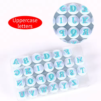 26PCS Großbuchstaben-Aus stecher mit verzieren dem Kunststoff-Alphabet-Fondant-Keks-Kolben form aus Kuchen werkzeugen und Zubehör