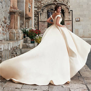 Vestido Elegante Vestidos de Casamento Chiffon - Cinderela Noivas