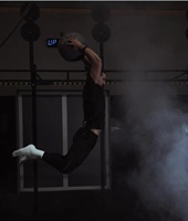 Meilleures ventes Conception personnalisée Silicone PVC Grip Chaussettes Hommes Femmes Anti-dérapant Crew Football Chaussettes Grip Sports Chaussettes en caoutchouc