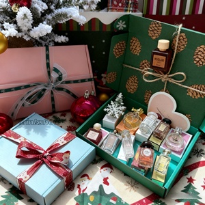 Mystery Box Christmas Blind Box 7ml 10ml Parfums Pour Femmes Cologne Vendor Body Spray <b>Mini</b> <b>Perfumes</b> and Fragrances <b>Perfume</b> - Product Image 6