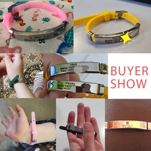 Enfant bébé personnalisé ID <span class=keywords><strong>Bracelet</strong></span> SOS nom d'urgence <span class=keywords><strong>numéro</strong></span> <span class=keywords><strong>de</strong></span> <span class=keywords><strong>téléphone</strong></span> <span class=keywords><strong>Bracelet</strong></span> en Silicone souple bijoux en acier inoxydable - Product Image 4