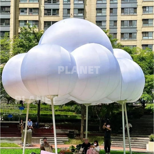 Outdoor Indoor Giant LED Light White Nimbus Shape Balloon Decoration Inflatable Cloud for Event