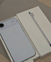Teléfono Nuevo Versión Global Desbloqueado para 17 Air 5G con Pantalla LED FHD de 6.5 Pulgadas 120Hz A19 Pro Doble SIM Cámaras de 48MP/12MP