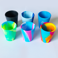 Ensemble de verres à shot en silicone réutilisables incassables de 40 ml pour les spiritueux forts, sans BPA, non toxiques, avec différentes couleurs