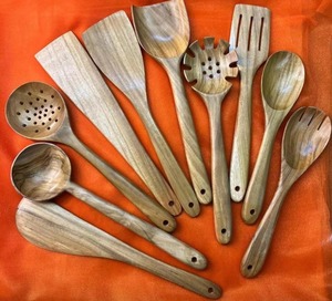 Spatule-cuillère en bois artisanale pour la cuisine, idéale pour frire, remuer et cuisiner – Disponible à la vente en gros - Product Image 4