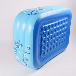 Piscine gonflable géante de haute qualité, forme longue et carrée, conçue pour les enfants et les parents, fond en PVC durable à bulles - Product Image 3