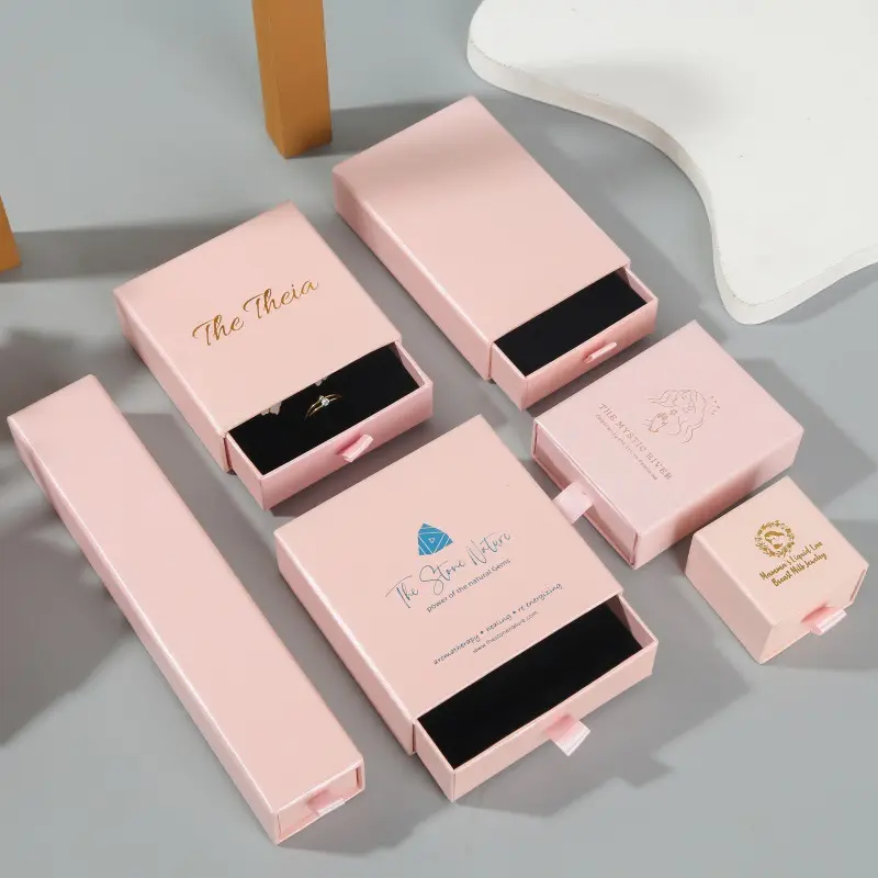 Caja de cartón de anillo rosa con estampado personalizado, cajonera deslizante de diseño libre, embalaje de joyería con logotipo, venta al por mayor de fábrica