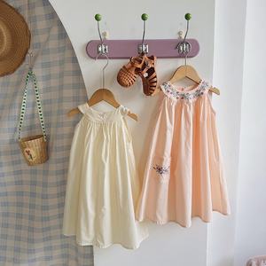 Collection Été 2026 : Robe Princesse Fille sans Manches et Dos Nu en Coton Brodé à la Française, Coupe Trapèze - Product Image 3