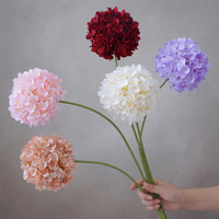 Hydrangea artificielle en soie en gros, tige unique, fleur d'hortensia pour toile de fond de mariage, événementiel, décoration intérieure, fournisseur d'usine