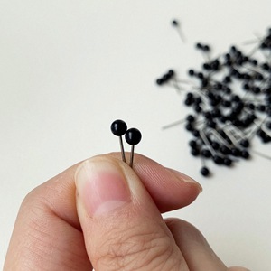 Ojos y nariz de resina hechos a mano de 4 mm, accesorios de juguete de peluche de frijol negro para manualidades DIY - Product Image 4
