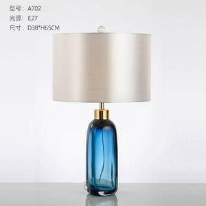 Sortie d'usine lampe <span class=keywords><strong>de</strong></span> bureau <span class=keywords><strong>de</strong></span> chevet nordique chambre modèle <span class=keywords><strong>de</strong></span> luxe postmoderne hall d'exposition salon hôtel verre lumière décorative - Product Image 4