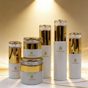 Juego de Envases de Vidrio para Cosméticos y Cuidado de la Piel, Personalizados con Serigrafía Blanca/Transparente, de Lujo, con Botella Dosificadora de Loción y Tarro para Crema - Product Image 3