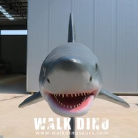 Modèle de requin animatronique grandeur nature avec mouvement de nage réaliste et son pour les parcs d'aventure, les aquariums intérieurs et les espaces publics