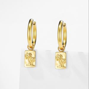 Boucles d'oreilles créoles tendance en acier inoxydable style océan, avec breloques étoile de mer et coquillage, pour homme et femme, idéales pour mariage et soirée romantique - Product Image 2