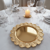 Assiette de Présentation Dorée en Plastique PP de 13 Pouces, Motif Personnalisé, Luxe, Durable et Réutilisable pour Mariages, Anniversaires et Festivals – Choix Premium