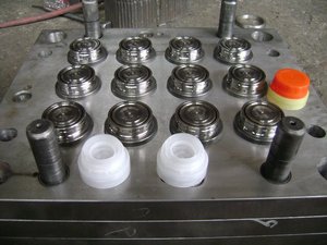 Khuôn Nắp Chai Nhựa 5 Gallon Được Sản Xuất Bằng Máy Ép Phun Khuôn Nắp 5 Gallon - Product Image 2