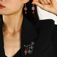 Broche ethnique kazak en gros, élégante et polyvalente, épingle de revers classique, bijou ethnique pour la décoration de coupe-vent