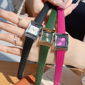 Reloj Cuadrado Personalizado para <span class=keywords><strong>Mujer</strong></span>, Correa de Cuero, Diseño de Moneda, Tamaño Pequeño, Elegante, Movimiento de Cuarzo, Resistente al Agua - Product Image 3