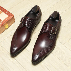 Chaussures en cuir de style professionnel de haute qualité, fabriquées en cuir de vachette de première qualité, conviennent à la fois aux mariages et à un usage quotidien pour hommes. - Product Image 1