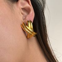 INS gros gros joyas de acero inoxydable al por mayor 18K plaqué or titane acier poli croix bouclier boucles d'oreilles