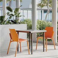 Chaise de salle à manger en plastique PP empilable moderne et colorée de haute qualité OEM pour la maison, le bureau et l'hôtel