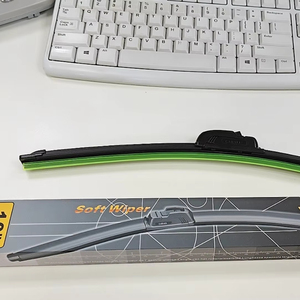 Limpiaparabrisas delantero de coche sin hueso Universal Banana 2025 OEM limpiaparabrisas de goma Natural de larga duración Tesla Corolla <span class=keywords><strong>Rav4</strong></span> - Product Image 1