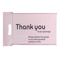 Nouveau sac d'expédition à poignée en poly enveloppe rose en poly personnalisée sacs d'expédition de remerciement recyclables pour vêtements