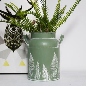 Tarro <span class=keywords><strong>de</strong></span> leche <span class=keywords><strong>de</strong></span> granja verde claro <span class=keywords><strong>de</strong></span> Metal con hojas blancas creativas, decoración <span class=keywords><strong>Interior</strong></span>, adorno, maceta <span class=keywords><strong>de</strong></span> jardín, contenedor, embalaje <span class=keywords><strong>de</strong></span> regalo - Product Image 2
