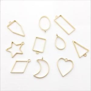 Lunettes Artisanales Et Moules à Bijoux En Métal – Pour Résine, Fabrication Colliers Boucles D'oreilles
